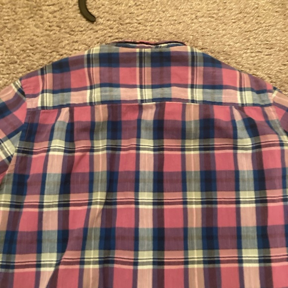 This is a saint johns, Bay quality, menswear, formal dress shirt - Picture 9 of 12